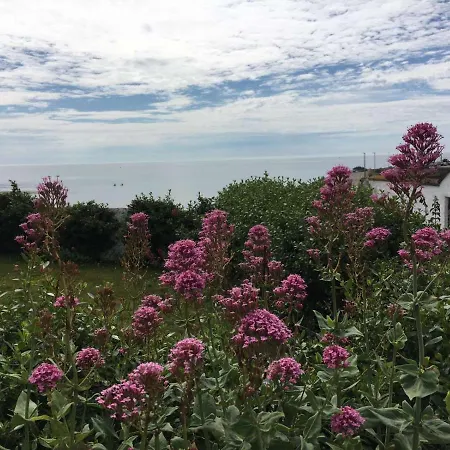 The Wooden House 3* Kilmore Quay