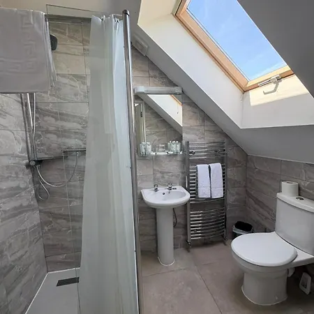 The Wooden House 3*